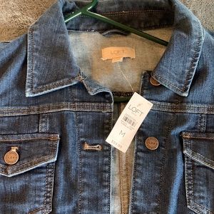 Brand new cropped denim jacket. The loft. Size medium. New with tags.